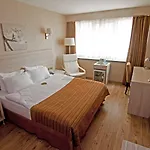 Ramada By Wyndham Hotel
