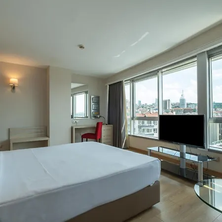 Ramada By Wyndham