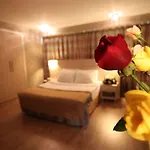 Otel Ramada By Wyndham 4*