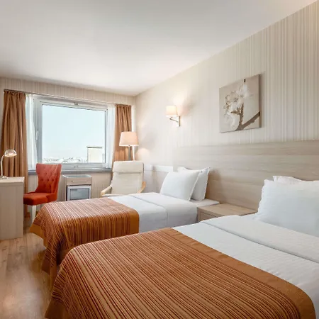 Ramada By Wyndham 4*