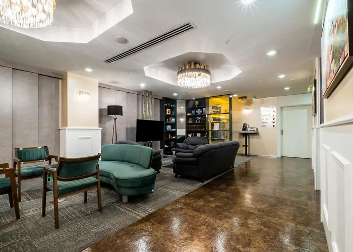 Hotel Ramada By Wyndham 4*