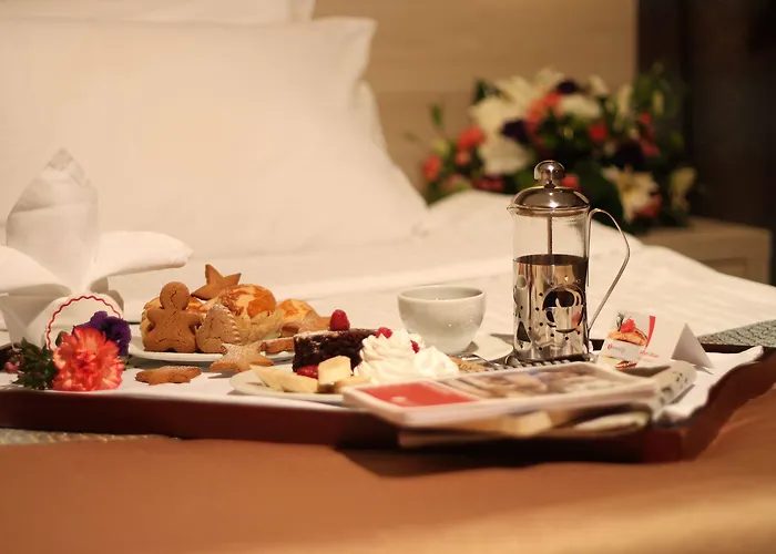 Ramada By Wyndham Otel 4*