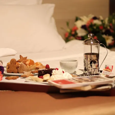 Ramada By Wyndham Hotel 4*