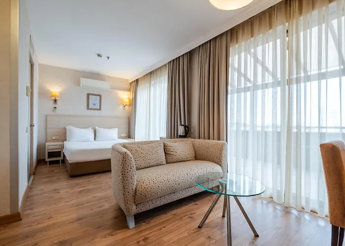 Ramada By Wyndham 4* Ankara