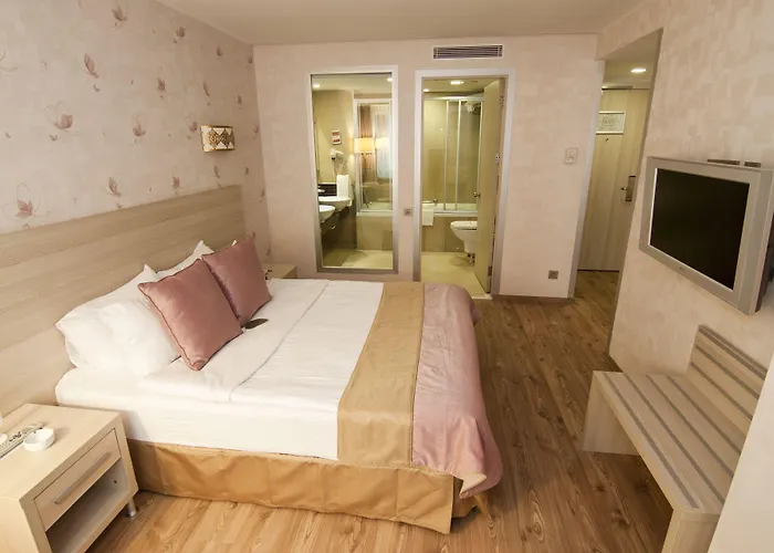 Ramada By Wyndham 4* Ankara