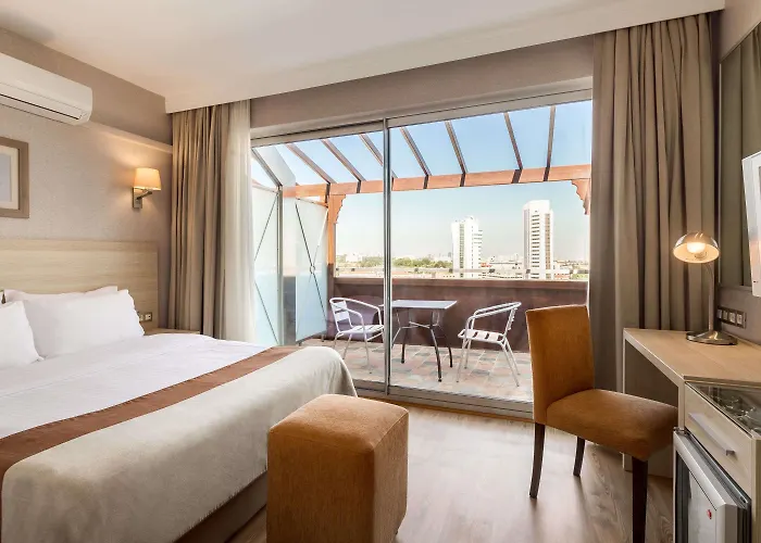 Ramada By Wyndham Hotel 4*